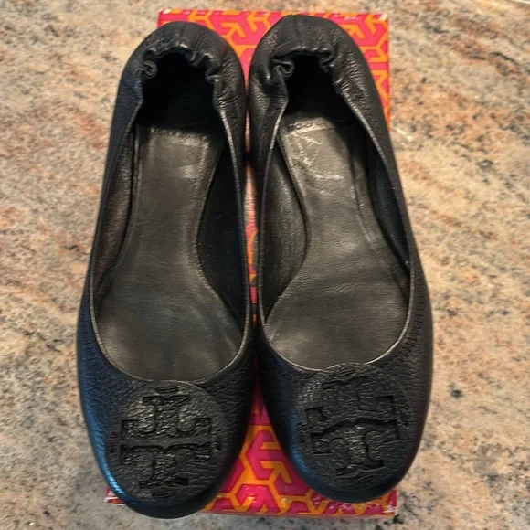 Tory Burch Reva tumbled leather black valet flat size 9 - Picture 2 of 5